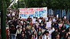 Grandes manifestaciones de estudiantes de secundaria y universitarios en toda Grecia